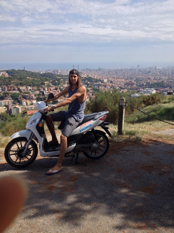 Scooters in Barcelona eeeee