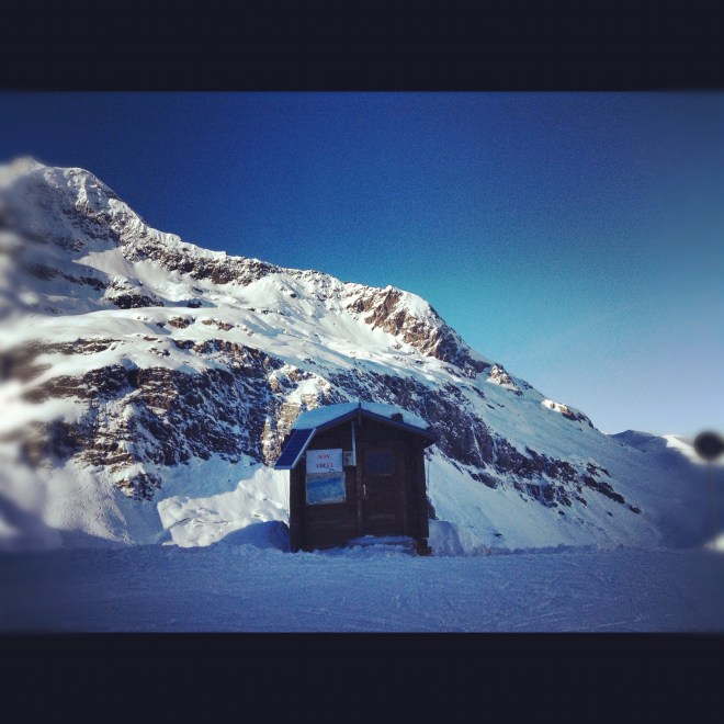 Half way down the Sache, the longest black ski run in Europe