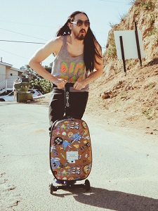 Steve Aoki Micro 3-in1 Luggage scooter